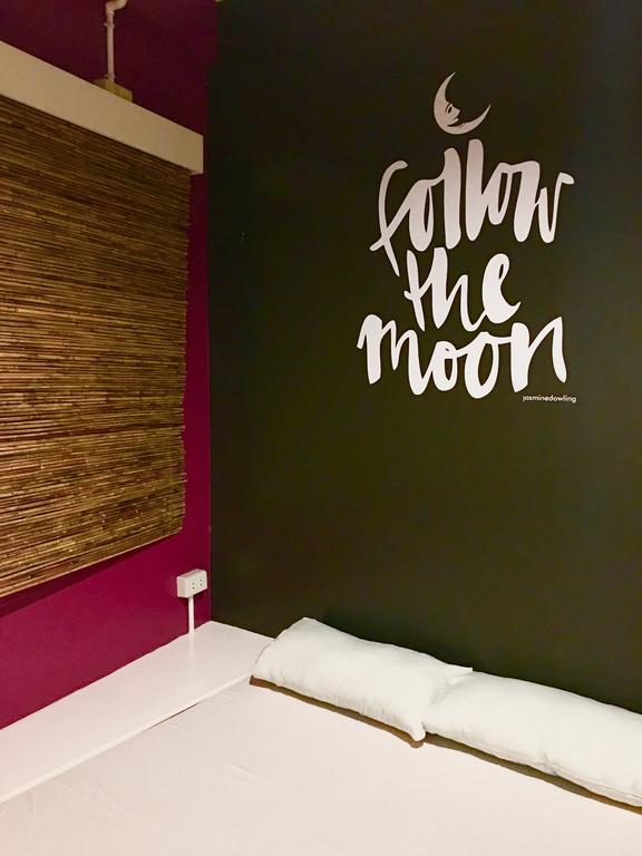 Moon Fools Hostel Панглао Екстериор снимка
